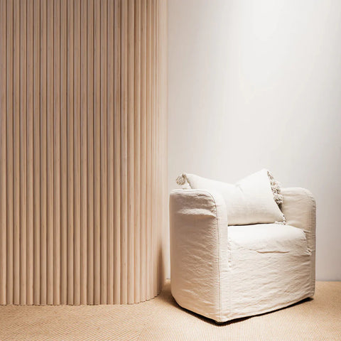 WOODFLEX Flexible Wooden Slat Wall Panel - Oak Veneer - 3000mm x 600mm - Half Round - innovatec.com.au